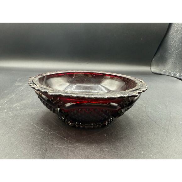 Vintage Avon 1876 Cape Cod Ruby Red 5" Dessert Bowl – New in Box - Picture 4 of 8